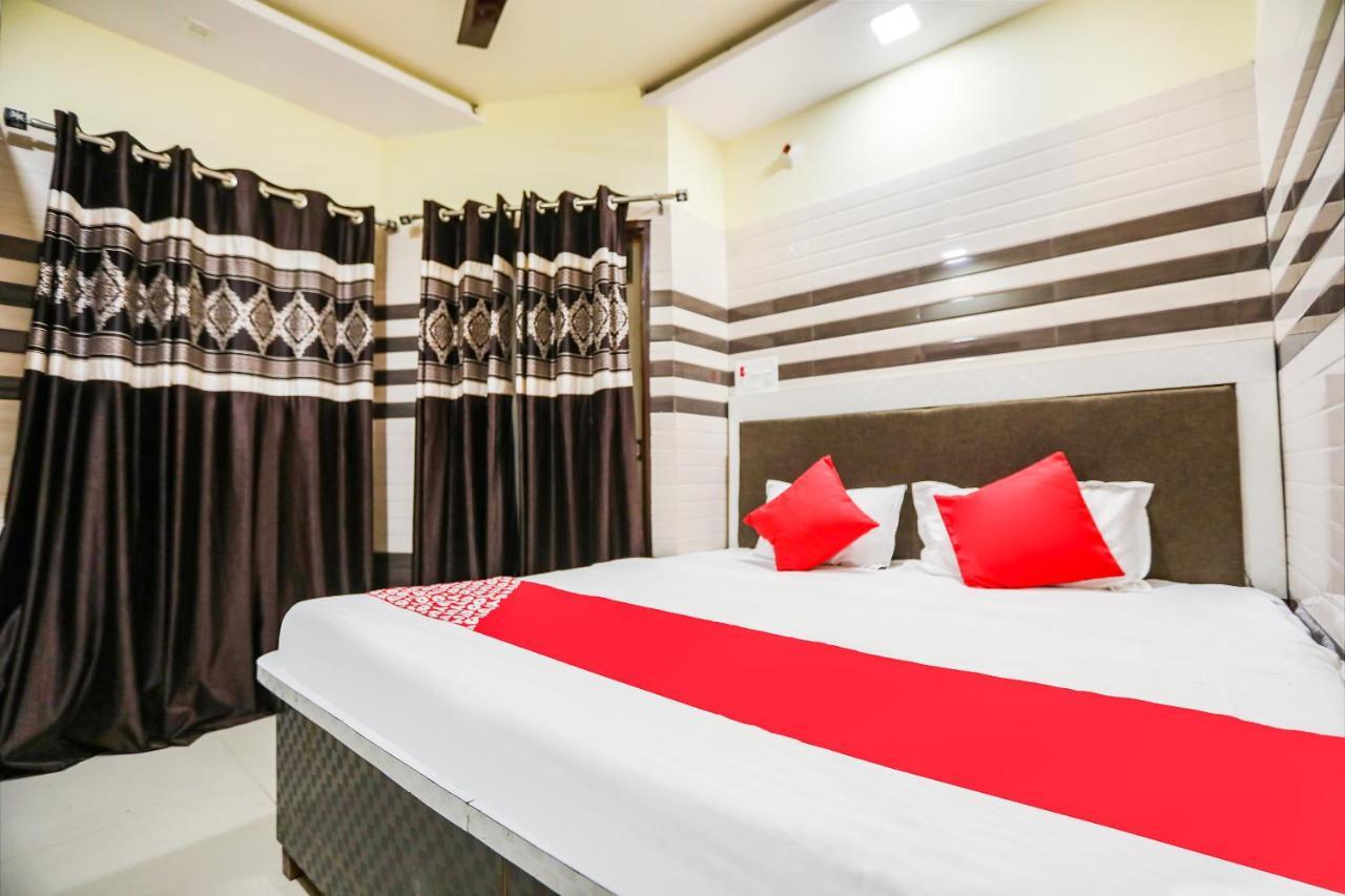 Oyo 71693 Starlight Hotel Ganganagar Luaran gambar